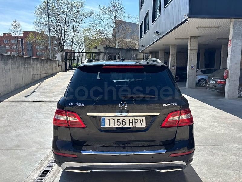 Usado Mercedes ML350 258 CV (189 kW) 2012 Negro SUV