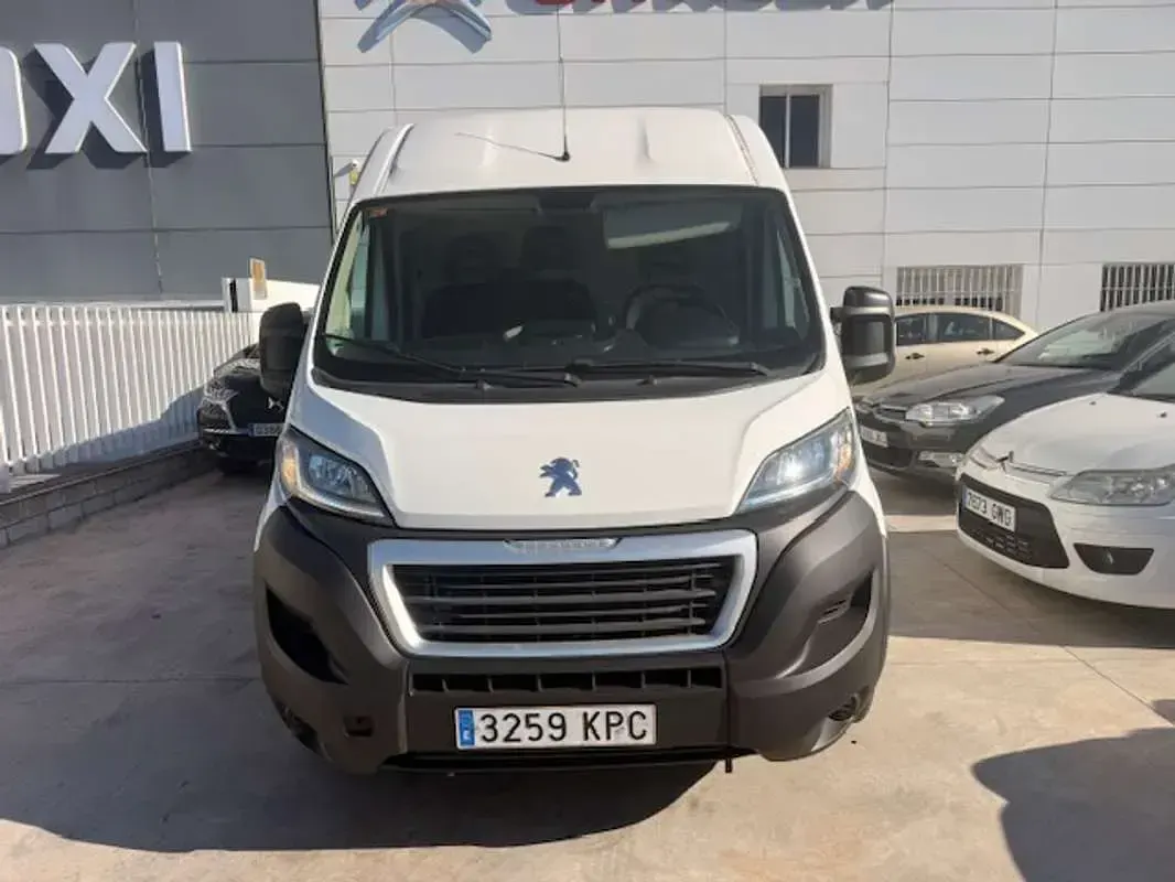 Usado Peugeot Boxer 131 CV (96 kW) 2018 Blanco Van