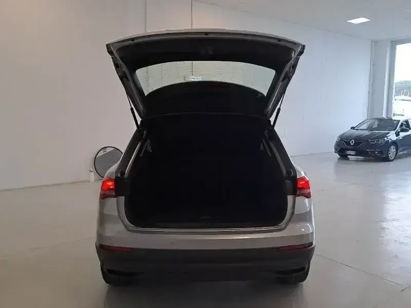 Usado Audi Q3 Advanced Plus 150 CV (110 kW) 2021 Gris SUV