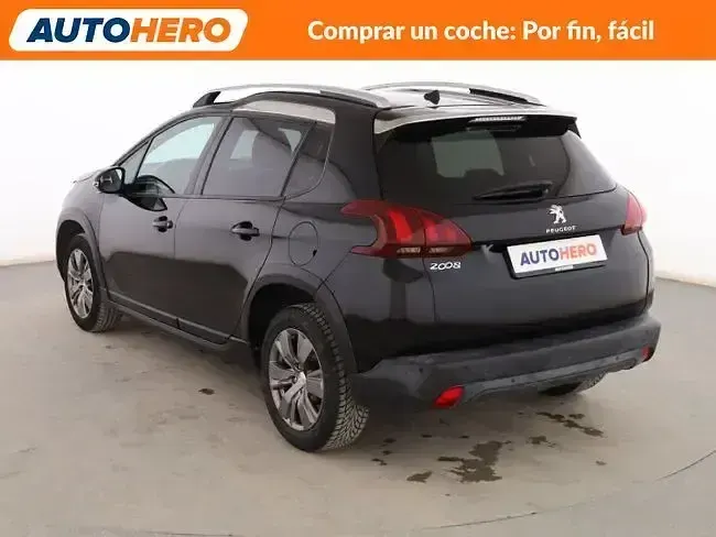 Usado Peugeot 2008 Signature Sky 82 CV (60 kW) 2019 Negro SUV