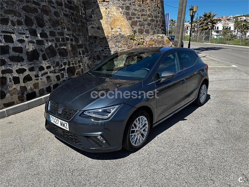 Usado Seat Ibiza 110 CV (80 kW) 2024 Gris / plata Utilitario