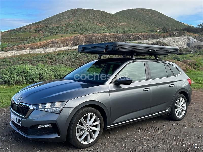 Gris / plata Usado 2022 Skoda Scala Style Utilitario | 17.900 € (Buen precio) - Imagen 1/4