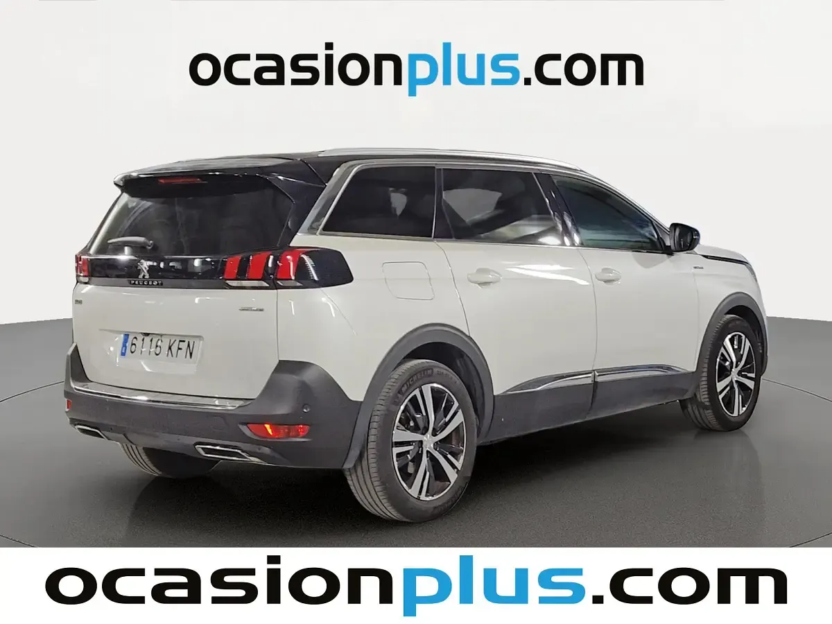 Usado Peugeot 5008 GT-line 165 CV (121 kW) 2017 Blanco SUV