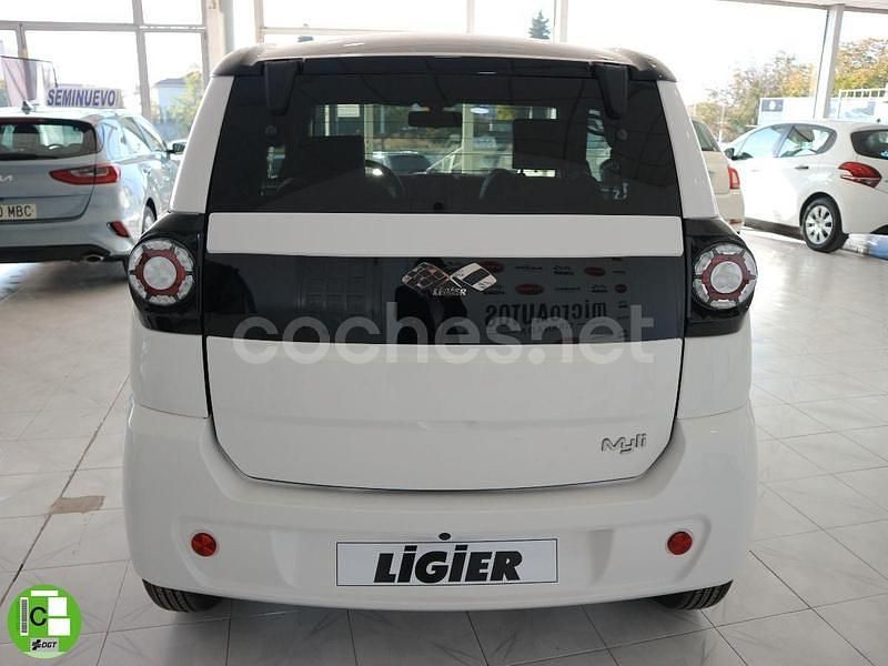 Nuevo Ligier Myli 2025 Blanco Utilitario