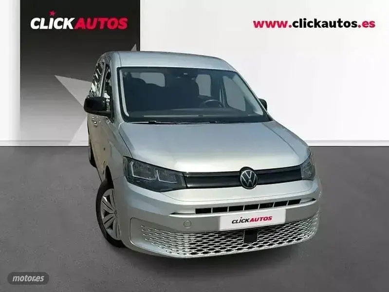 Usado VW Caddy 102 CV (75 kW) 2025 Plateado Monovolumen