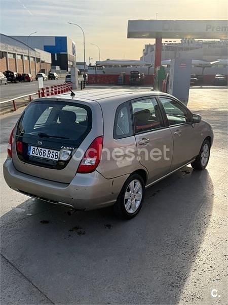 Usado Suzuki Liana 103 CV (75 kW) 2002 Gris / plata Berlina