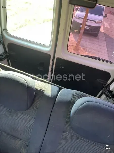 Usado Peugeot Partner Tepee 75 CV (55 kW) 2009 Blanco Monovolumen