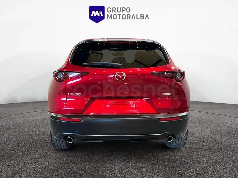 Usado Mazda CX-30 122 CV (89 kW) 2022 Rojo SUV
