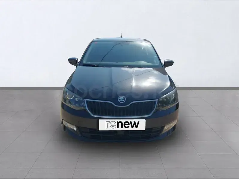 Usado Skoda Fabia Ambition 60 CV (44 kW) 2016 Negro Berlina