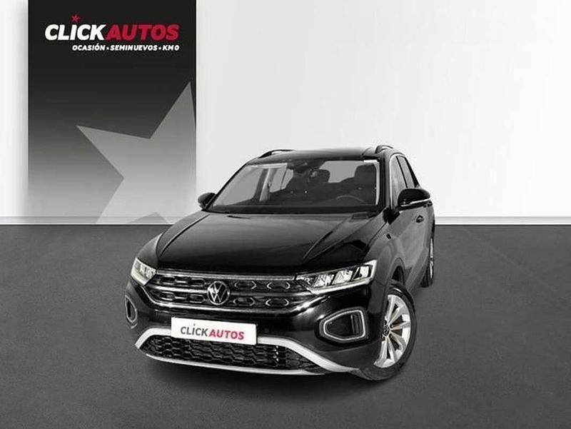 Usado VW T-Roc Life 110 CV (80 kW) 2022 Negro SUV