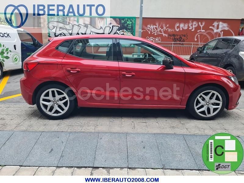 Usado Seat Ibiza FR 116 CV (85 kW) 2017 Granate Berlina