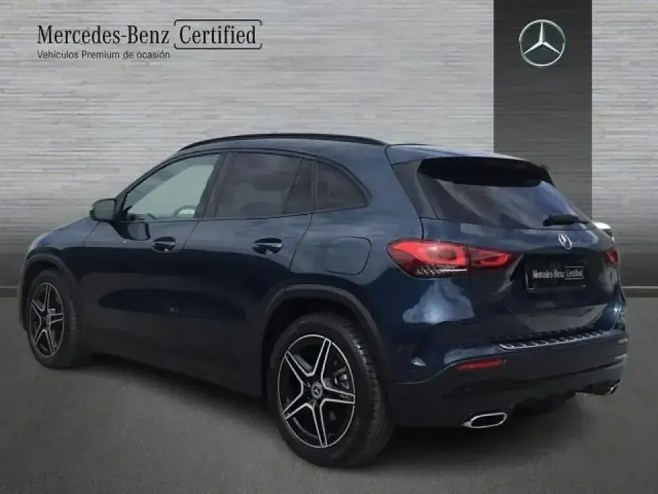 Usado Mercedes GLA200 AMG line 150 CV (110 kW) 2021 Otro SUV
