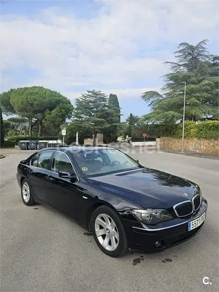 Usado BMW 730 Comfort Edition 231 CV (169 kW) 2007 Negro Berlina