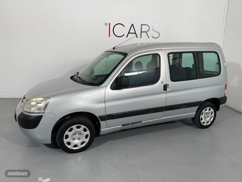 Usado Peugeot Partner Tepee 75 CV (55 kW) 2010 Gris Monovolumen