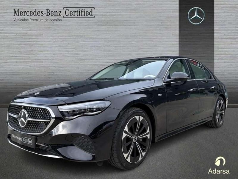 Usado Mercedes E300 313 CV (230 kW) 2024 Negro Berlina
