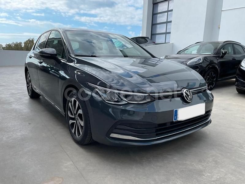 Gris / plata Usado 2021 VW Golf VIII Style Berlina | 17.900 € (Super precio) - Imagen 1/4