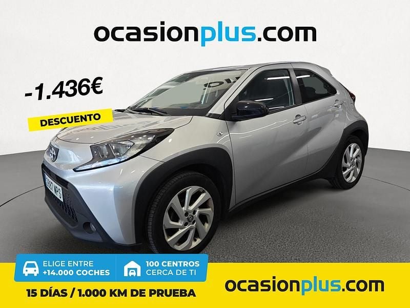 Blanco Usado 2024 Toyota Aygo Play Utilitario | 14.890 € (Precio justo) - Imagen 1/4