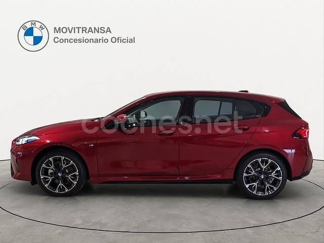 Käytetty BMW 120 Comfort Edition 170 HP (125 kW) 2025 Punainen Viistoperä