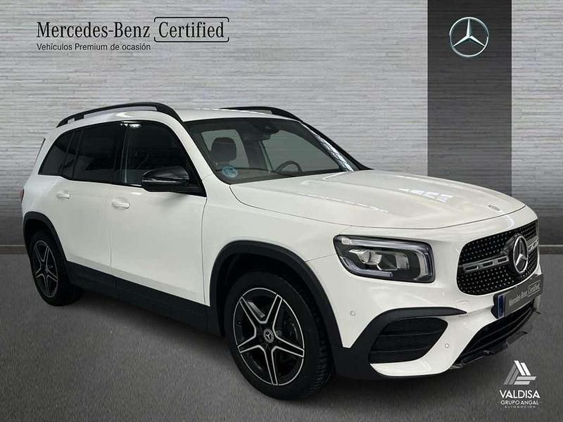 Usado Mercedes GLB200 AMG line 150 CV (110 kW) 2023 SUV