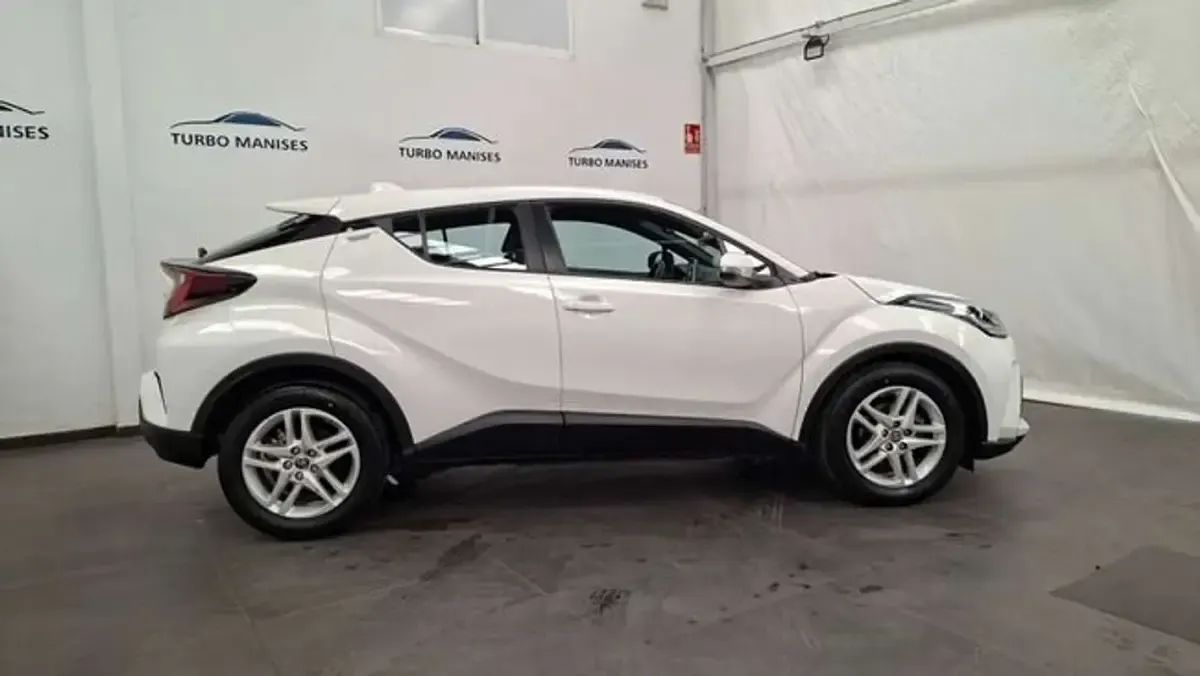 Usado Toyota C-HR Active 122 CV (89 kW) 2022 Blanco SUV