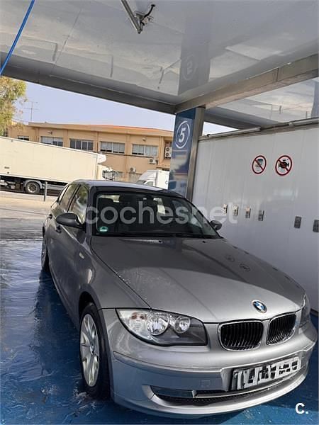 Gris / plata Usado 2009 BMW 118 Utilitario | 5700 € (Precio justo) - Imagen 1/4