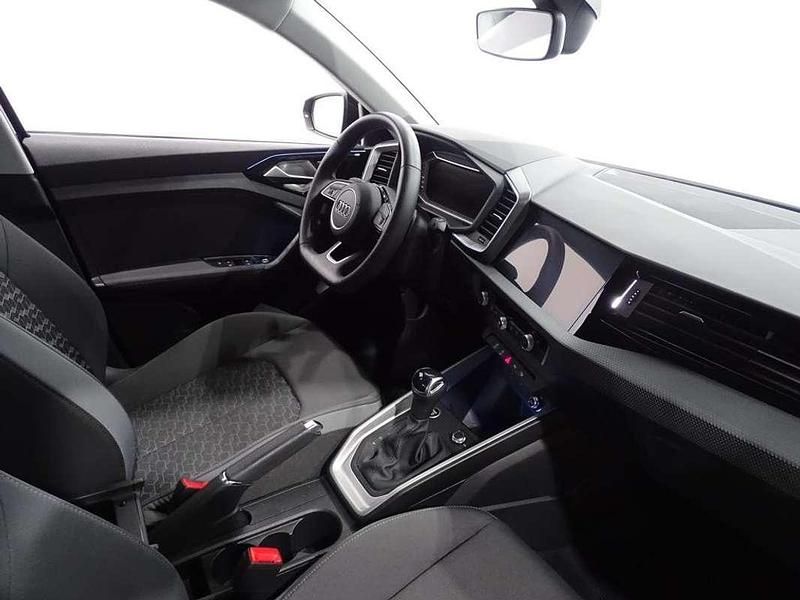 Usado Audi A1 Sportback 116 CV (85 kW) 2025 Azul Utilitario