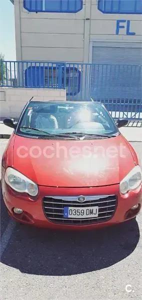 Usado Chrysler Sebring Cabriolet Limited 203 CV (149 kW) 2005 Rojo Descapotable