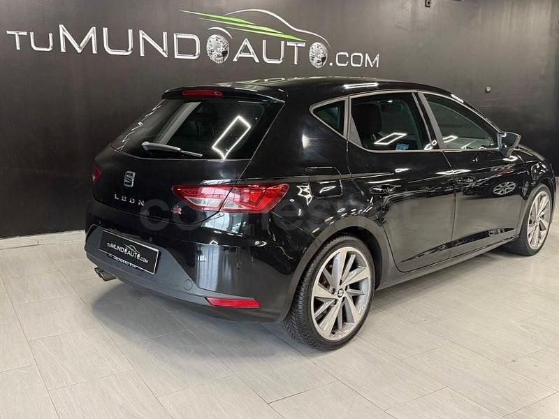 Usado Seat Leon FR 184 CV (135 kW) 2016 Negro Berlina
