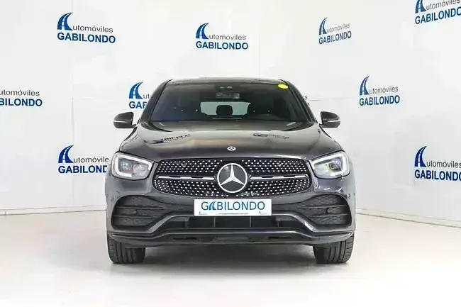Usado Mercedes GLC300 258 CV (189 kW) 2019 Gris / plata SUV