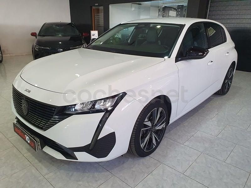Usado Peugeot 308 Allure 130 CV (95 kW) 2023 Blanco Berlina