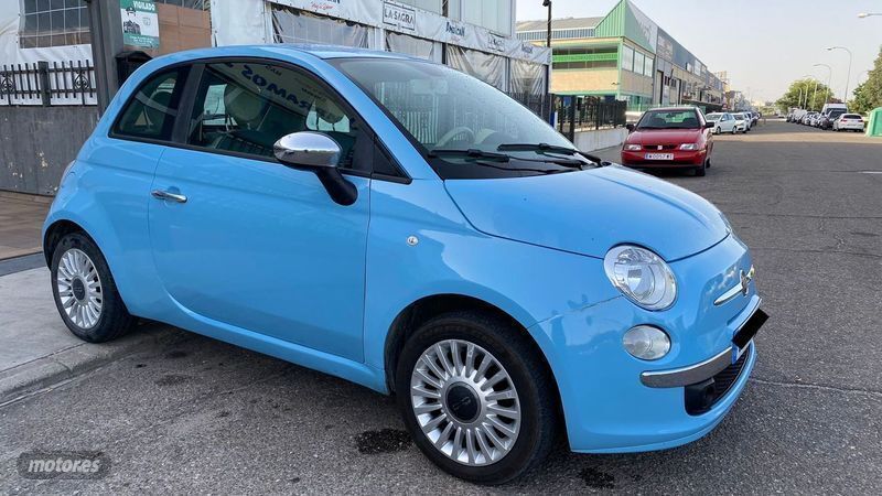 Usado Fiat 500 69 CV (50 kW) 2015 Azul Utilitario