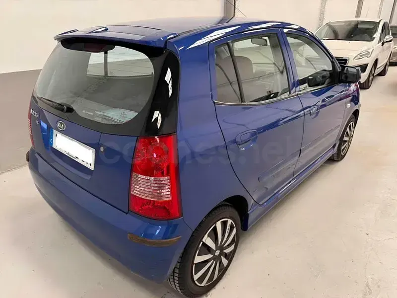 Usado Kia Picanto EX 65 CV (47 kW) 2005 Azul Utilitario