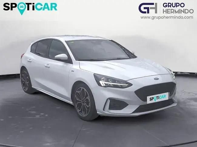 Begagnad Ford Focus ST-Line 125 HK (91 kW) 2020 Vit Sedan