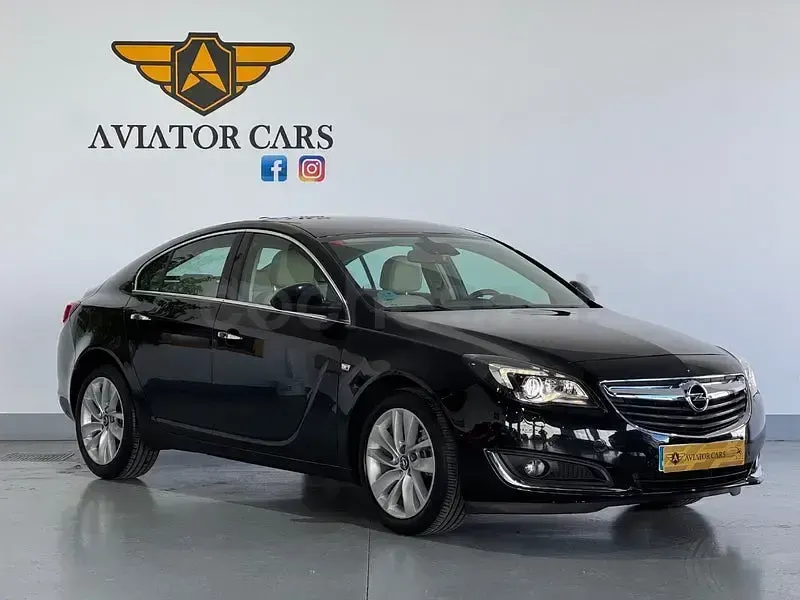 Usado Opel Insignia Excellence 170 CV (125 kW) 2016 Negro Berlina