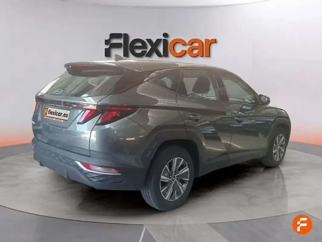 Usado Hyundai Tucson 116 CV (85 kW) 2021 Verde SUV
