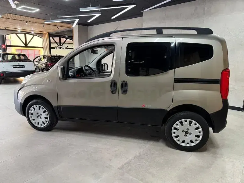 Usado Citroën Nemo XTR 75 CV (55 kW) 2015 Beige Monovolumen