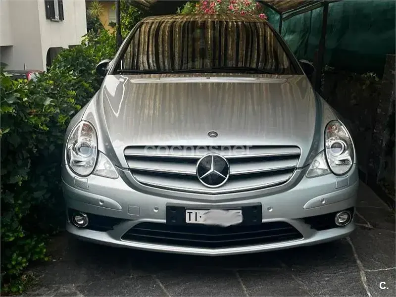Usado Mercedes R500 306 CV (225 kW) 2007 Gris / plata Familiar