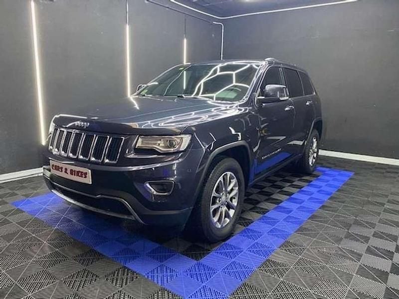 Usado Jeep Grand Cherokee Limited 250 CV (183 kW) 2015 Gris SUV