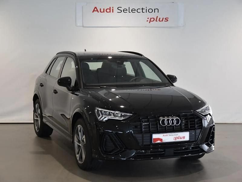 Negro Nuevo 2025 Audi Q3 SUV | 46.900 € - Imagen 1/4