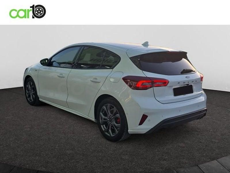 Usado Ford Focus ST-Line 125 CV (91 kW) 2022 Blanco Berlina