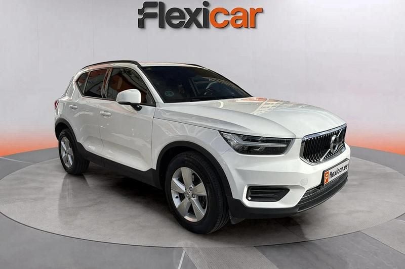 Blanco Usado 2018 Volvo XC40 Momentum SUV | 20.490 € (Super precio) - Imagen 1/4