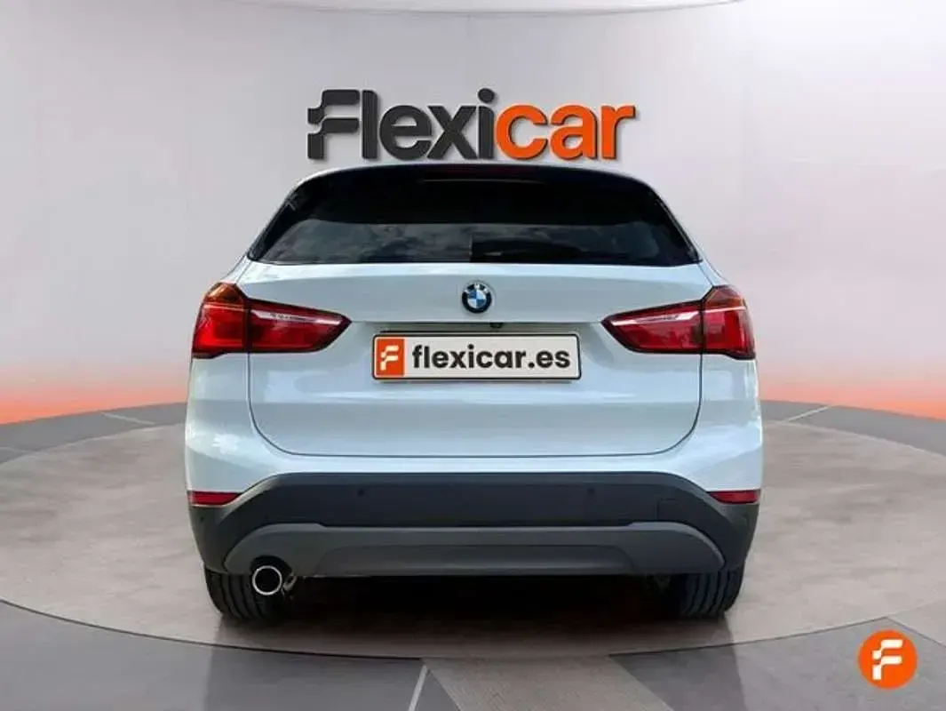 Usado BMW X1 140 CV (102 kW) 2019 Blanco SUV