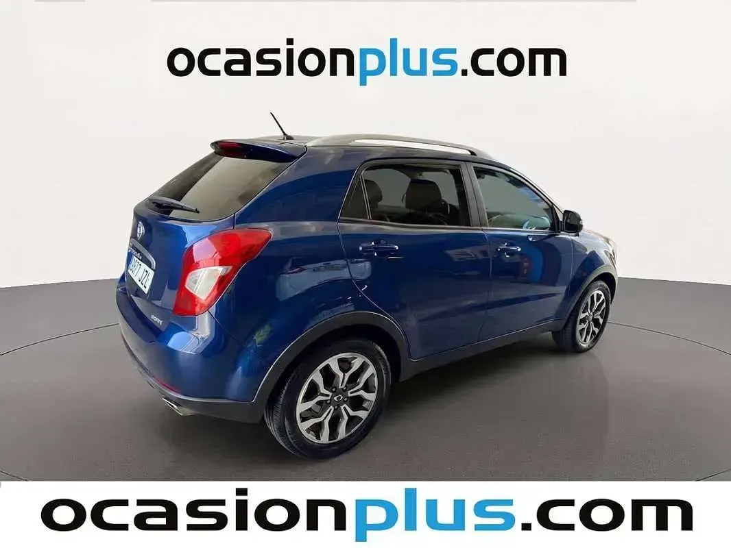 Usado SsangYong Korando Limited 178 CV (130 kW) 2017 Azul SUV