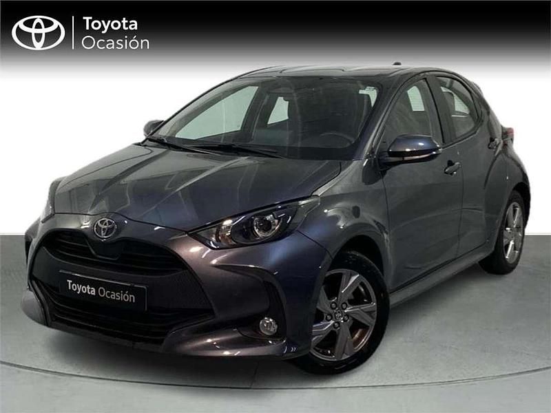 Usado 2024 Toyota Yaris Hybrid Active Monovolumen | 22.900 € (Buen precio) - Imagen 1/4