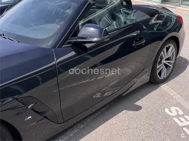 Usado BMW Z4 197 CV (144 kW) 2024 Negro Descapotable