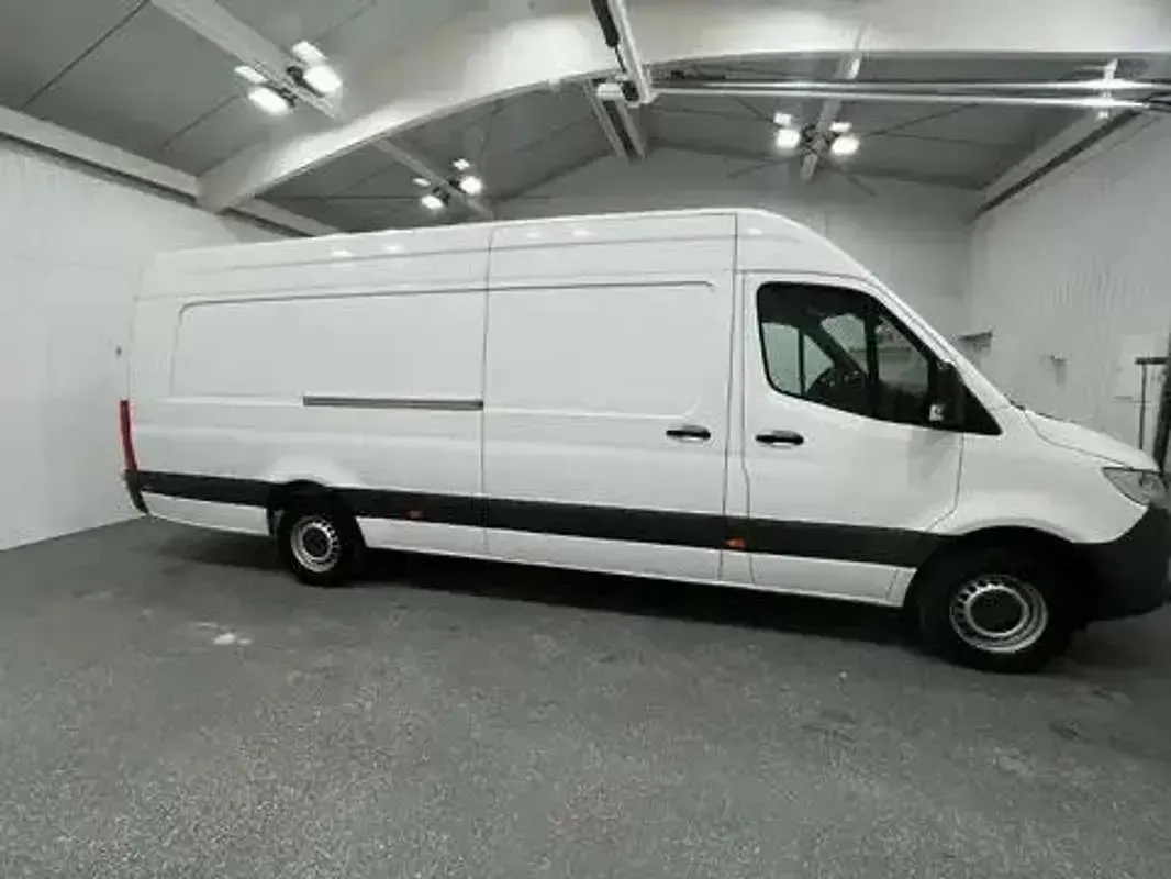 Usado Mercedes Sprinter 150 CV (110 kW) 2021 Blanco Van