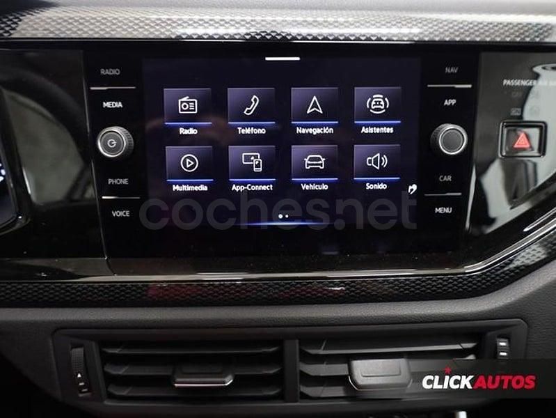 Usado VW Polo Life 95 CV (69 kW) 2023 Gris / plata Utilitario