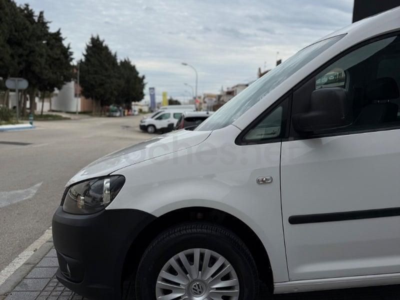 Usado VW Caddy Comfortline 102 CV (75 kW) 2014 Blanco Monovolumen