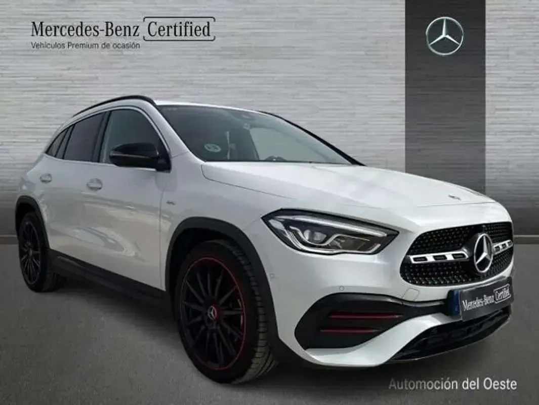 Usado Mercedes GLA220 190 CV (139 kW) 2021 Blanco SUV