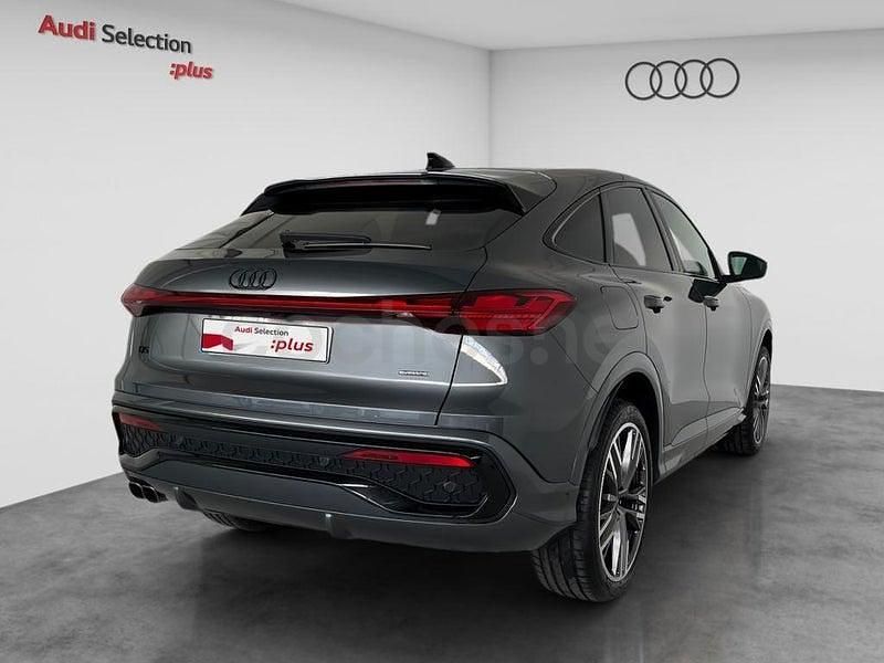 Usado Audi Q5 Sportback Sport 204 CV (150 kW) 2025 Gris / plata SUV
